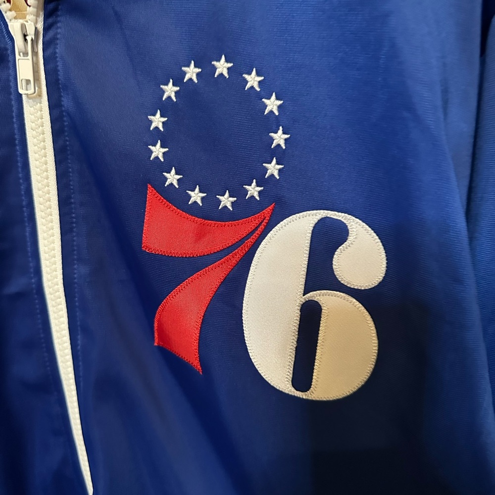 Philadelphia 76ers Mitchell & Ness Blue and Red Track Jacket XL - Picture 3 of 4
